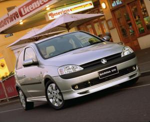 Holden Barina XC 2001 года